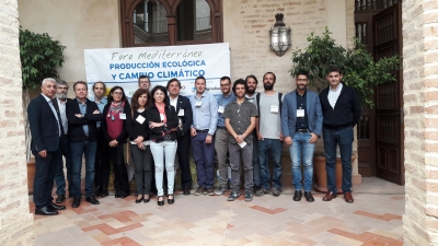 Foto de familia de los participantes del Foro Mediterrneo sobre Produccin Ecolgica y Cambio Climtico