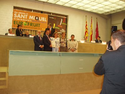 La obra 'Variedades del Olivo en Espaa' recibe el XXXIV Premio del Libro Agrario en la Feria de Lleida