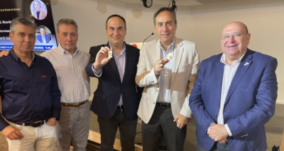 Participantes en la mesa redonda en torno a los patios de Córdoba.