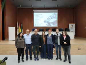 Participantes en la conferencia.