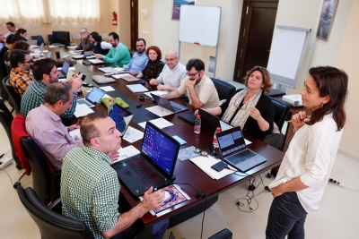 Participantes en la primera sesión del taller.