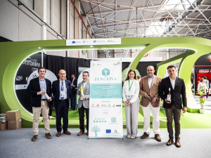 Participantes del Grupo Operativo en Expo Oliva.