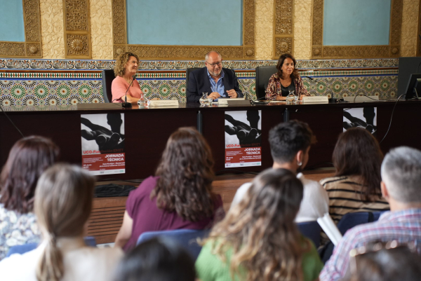 Auxiliador Fernández, Manuel Torralbo y Lourdes Arce en la inauguración de la jornada técnica.