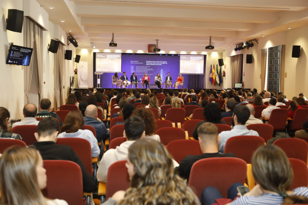 Unas 1.500 personas pasan por el Foro Empléate con la Diputación de Córdoba 2025