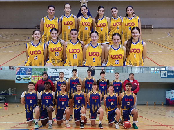 Las dos selecciones de baloncesto UCO.