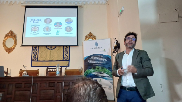 El profesor de la UCO, Juan Manuel Díaz Cabrera, durante la presentación de los resultados del proyecto.