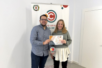 Fco. José Rodríguez Cortés junto a la presidenta del Colegio Oficial de Enfermería de Córdoba, Natalia Pérez.