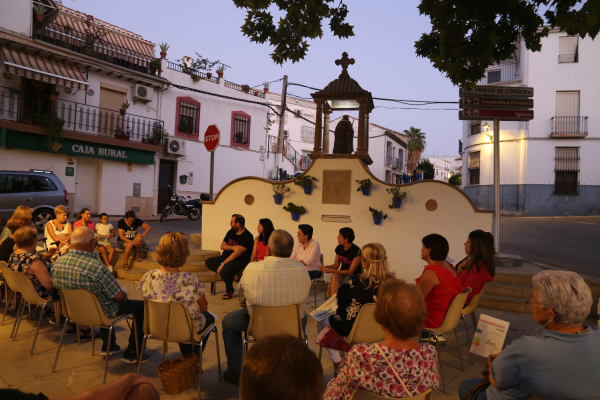 El equipo de investigación en la charla de &#039;La noche en ruta&#039;