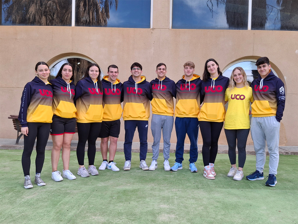 Equipo de natación de la UCO.