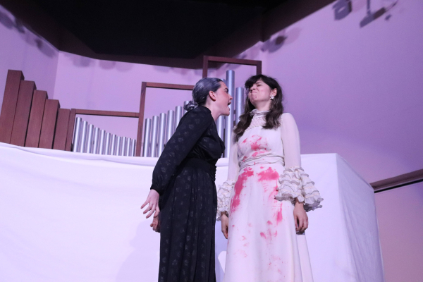 Una escena de la representación de &quot;Bodas de Sangre&quot;