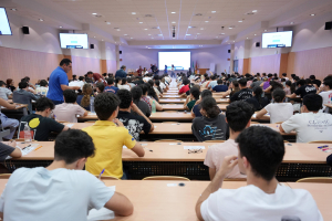 Estudiantes de comenzar la primera prueba.