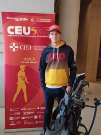 El estudiante Pablo Díaz en el CEU de Golf.