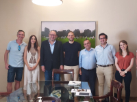 Foto de familia de participantes en el acto de constitución de Cobiomic Bioscience SL en agosto del pasado año.