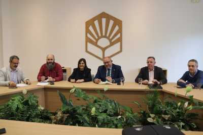 De izquierda a derecha, Juan Francisco Pedrazas, José Enrique Guerra, Marina Borrego, Manuel Torralbo, Eulalio Fernández y José Manuel Palma.